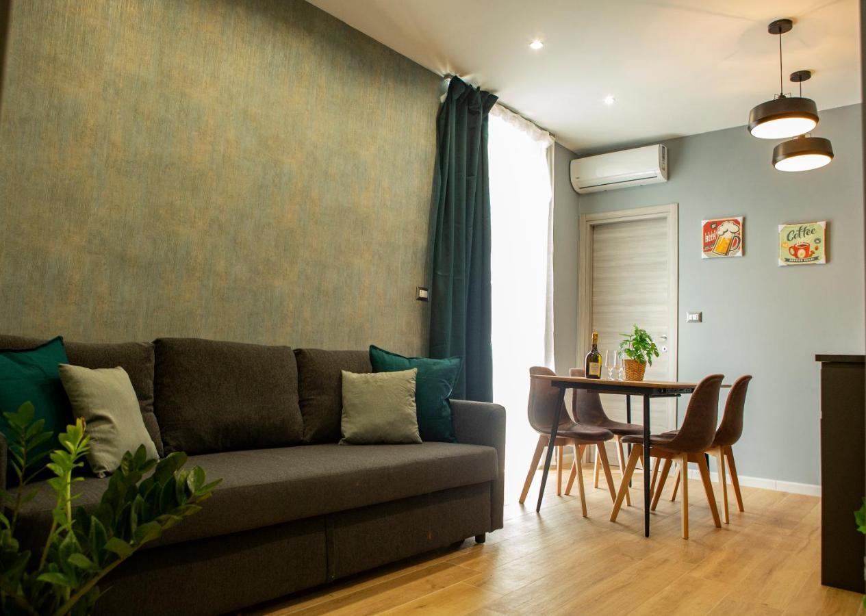 Capodichino Airport House Daire